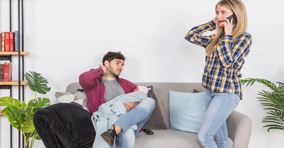 Why Should College Students Rent (Not Buy) Their Apartment Furniture?